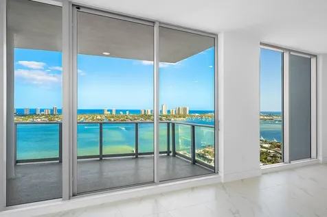 220 Lake Shore Drive Lake Park FL 33403