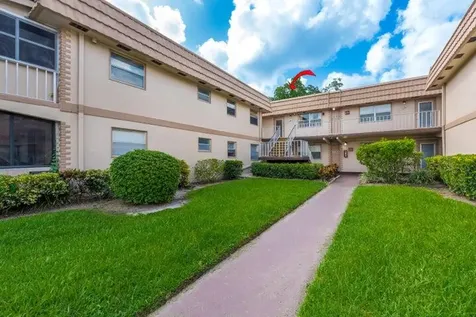 657 Brittany Delray Beach FL 33446