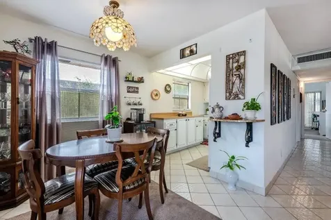 657 Brittany Delray Beach FL 33446