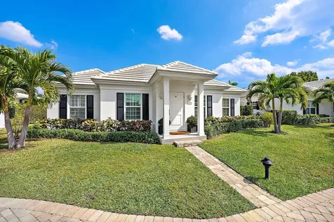 105 Evans Lane Manalapan FL 33462