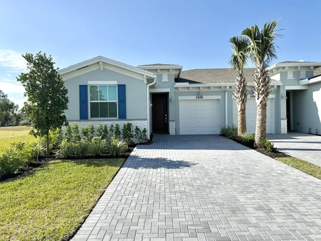 5658 Divine Drive Delray Beach FL 33484