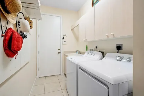 12105 Oakvista Drive Boynton Beach FL 33437