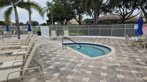 12105 Oakvista Drive Boynton Beach FL 33437