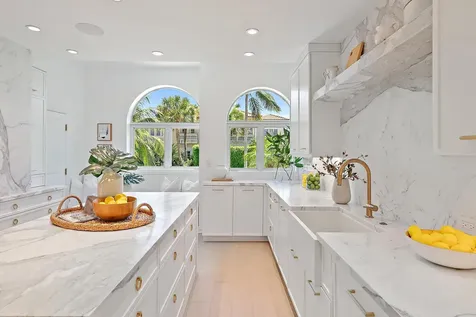 245 Everglade Avenue Palm Beach FL 33480