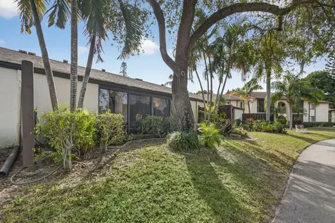 4934 Sable Pine Circle West Palm Beach FL 33417