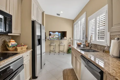 17382 Antigua Point Way Boca Raton FL 33487