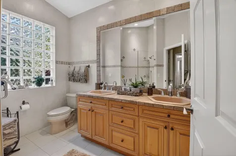 17382 Antigua Point Way Boca Raton FL 33487