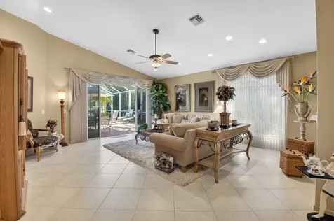 17382 Antigua Point Way Boca Raton FL 33487