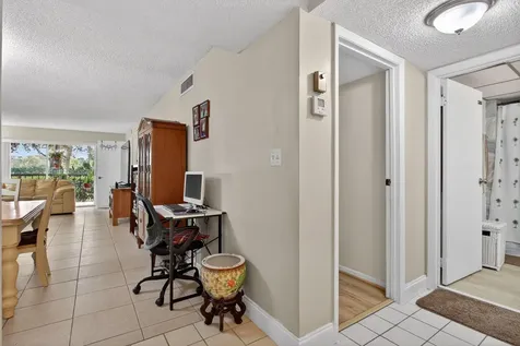 5900 Nw 44th Street Lauderhill FL 33319