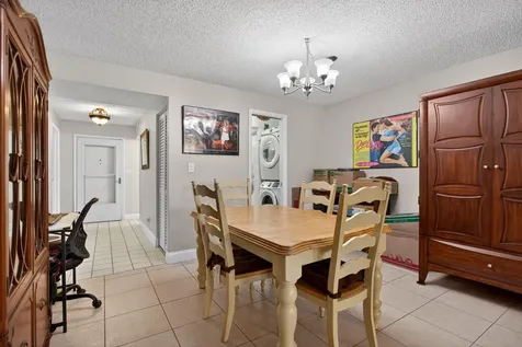 5900 Nw 44th Street Lauderhill FL 33319