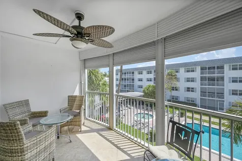 800 E Camino Real Boca Raton FL 33432