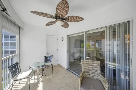 800 E Camino Real Boca Raton FL 33432