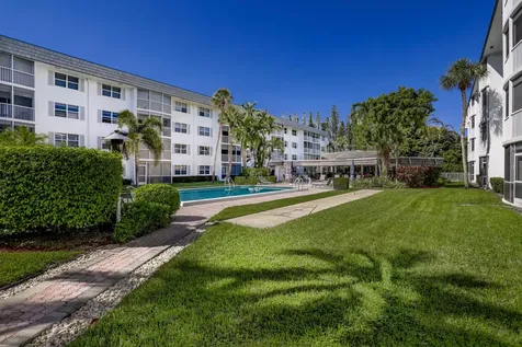 800 E Camino Real Boca Raton FL 33432