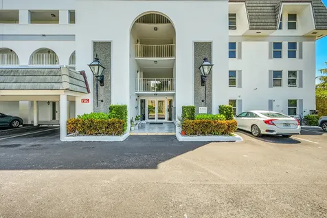 800 E Camino Real Boca Raton FL 33432