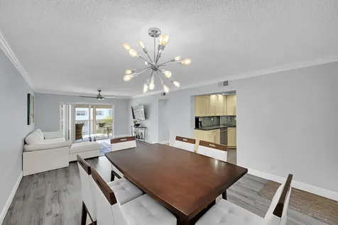 800 E Camino Real Boca Raton FL 33432