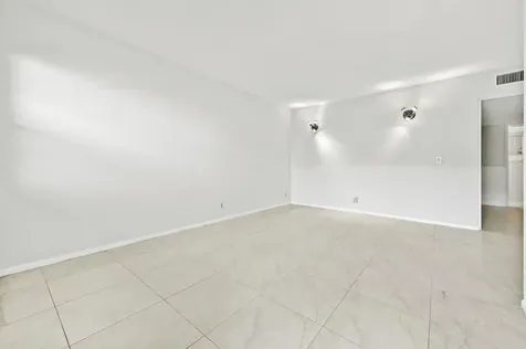 240 Croton Avenue Lantana FL 33462