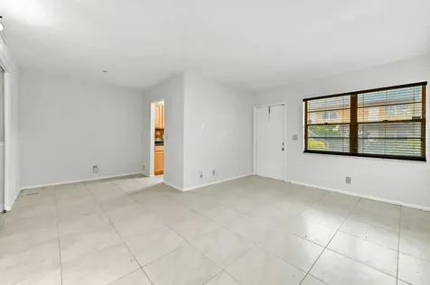 240 Croton Avenue Lantana FL 33462