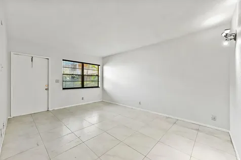 240 Croton Avenue Lantana FL 33462