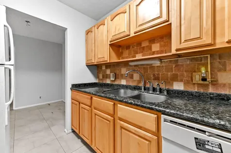 240 Croton Avenue Lantana FL 33462