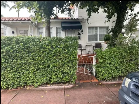 1605 Michigan Avenue Miami Beach FL 33139