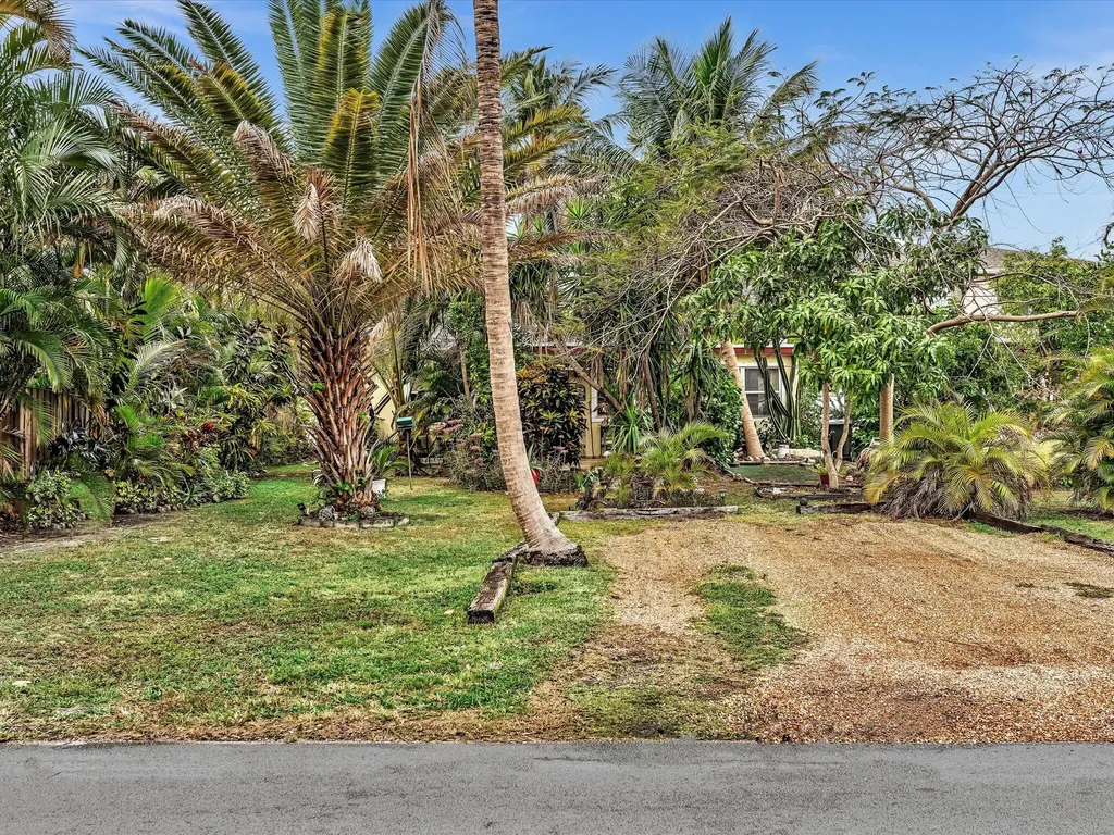 2822 Florida Boulevard Delray Beach FL 33483