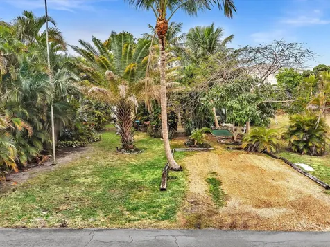 2822 Florida Boulevard Delray Beach FL 33483