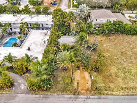 2822 Florida Boulevard Delray Beach FL 33483