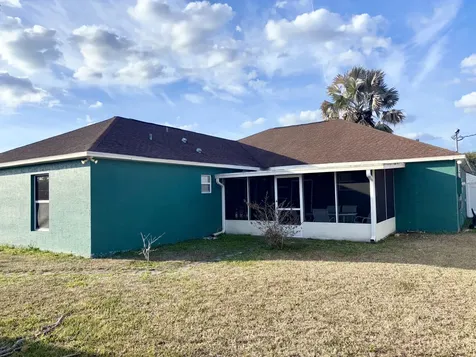 766 NW Bayard Avenue Port Saint Lucie FL 34983