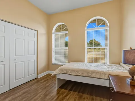 18852 43rd Road The Acreage FL 33470