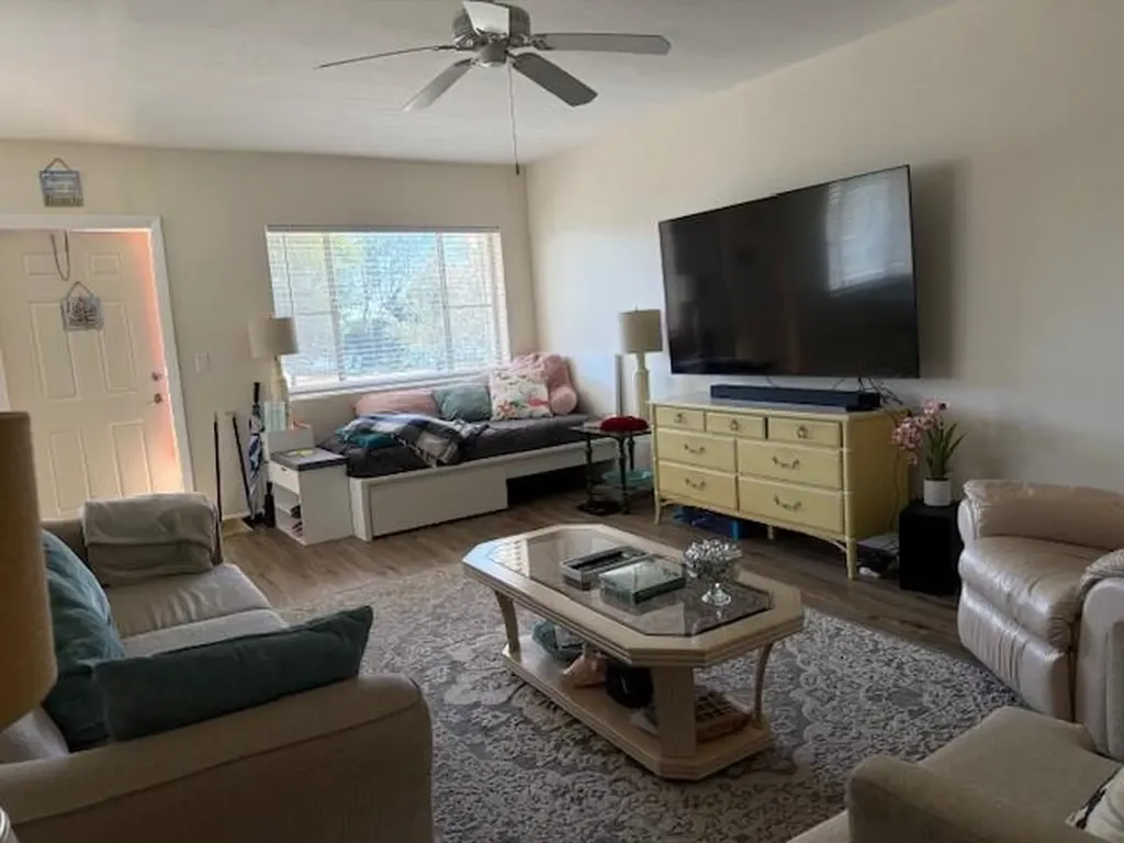 2840 Lake Osborne Drive Lake Worth Beach FL 33461