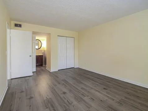 1166 6th Avenue Vero Beach FL 32960