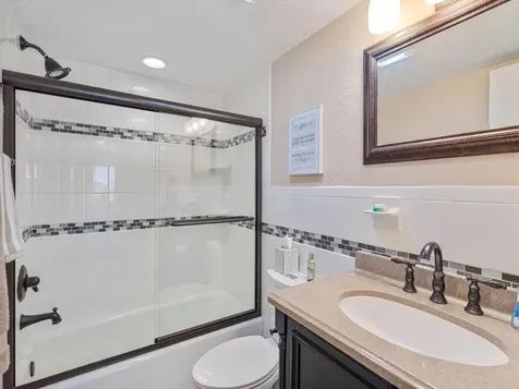 1166 6th Avenue Vero Beach FL 32960