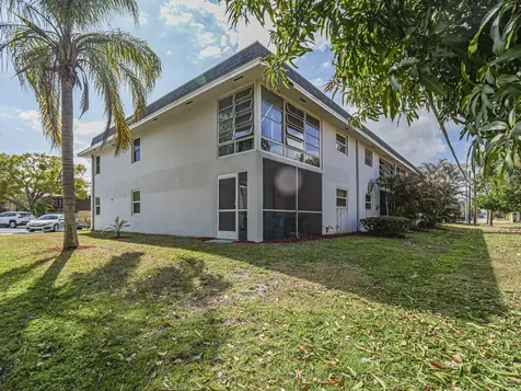 1166 6th Avenue Vero Beach FL 32960