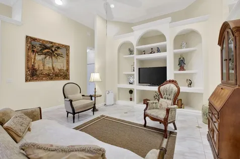 4970 Pine Tree Drive Boynton Beach FL 33436
