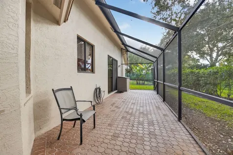 4970 Pine Tree Drive Boynton Beach FL 33436