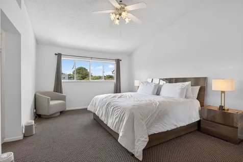 2274 Discovery Circle Deerfield Beach FL 33442