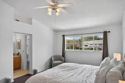 2274 Discovery Circle Deerfield Beach FL 33442
