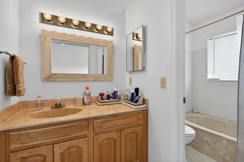 2274 Discovery Circle Deerfield Beach FL 33442