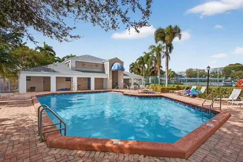 2274 Discovery Circle Deerfield Beach FL 33442