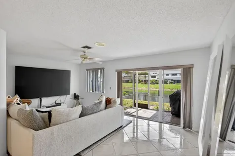 2274 Discovery Circle Deerfield Beach FL 33442
