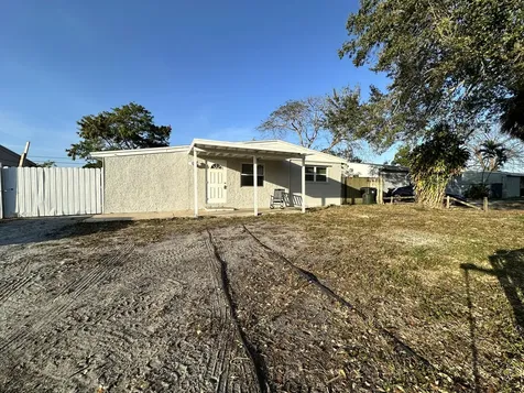 4121 Colt Lane West Palm Beach FL 33406