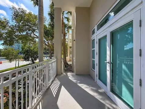 450 N Federal Highway Boynton Beach FL 33435