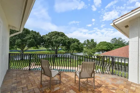 2801 Embassy Drive West Palm Beach FL 33401