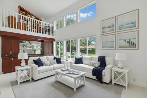 2801 Embassy Drive West Palm Beach FL 33401