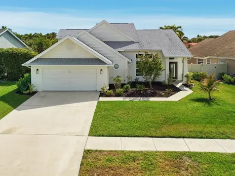 12912 Meadowbreeze Drive Wellington FL 33414