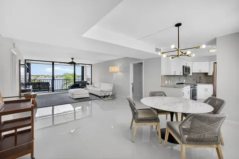 130 Lakeshore Drive North Palm Beach FL 33408