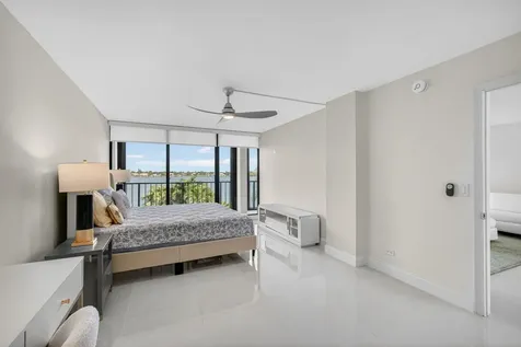 130 Lakeshore Drive North Palm Beach FL 33408