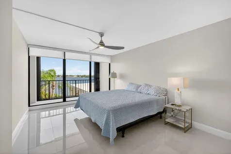 130 Lakeshore Drive North Palm Beach FL 33408