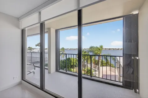 130 Lakeshore Drive North Palm Beach FL 33408