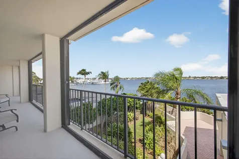 130 Lakeshore Drive North Palm Beach FL 33408